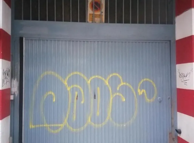 Pedro Antonio Parking Gratis גרנדה